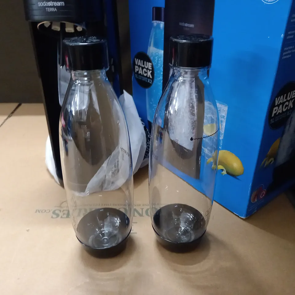 BOXED SODASTREAM TERRA SPARKLING WATER MAKER