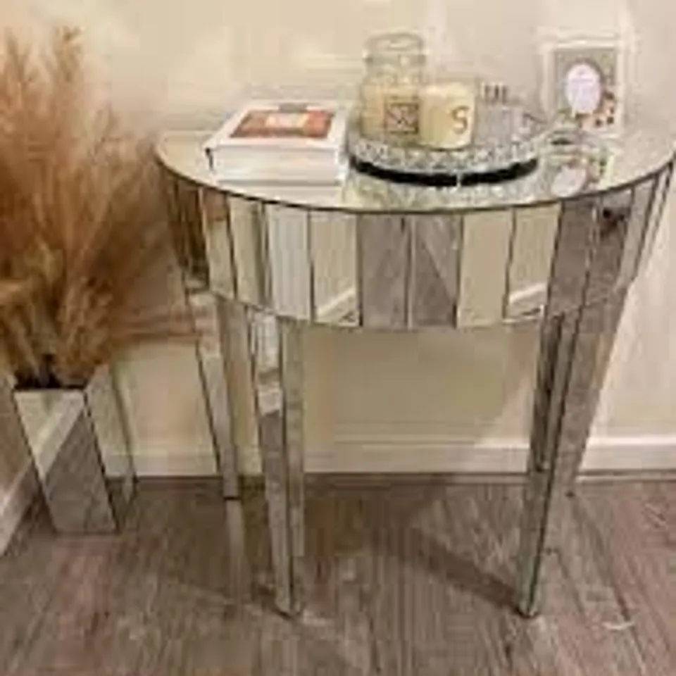 VEGAS OCCASIONAL HALF MOON MIRRORED CONSOLE TABLE RRP £129