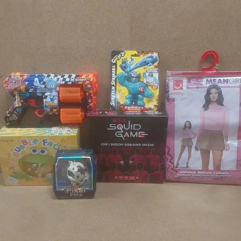 BOX TO CONTAIN A LARGE ASSORTMENT OF CHILDREN'S TOYS TO INCLUDE; COSTUMES, BOARD GAMES, NERF GUN ETC