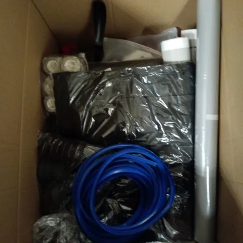 BOX OF APPROXIMATELY 20 ASSORTED HOUSEHOLD ITEMS TO INCLUDE: HOME IS WHERE THE CAT IS PHOTO AND BAG OF YARNSMITHS YARN