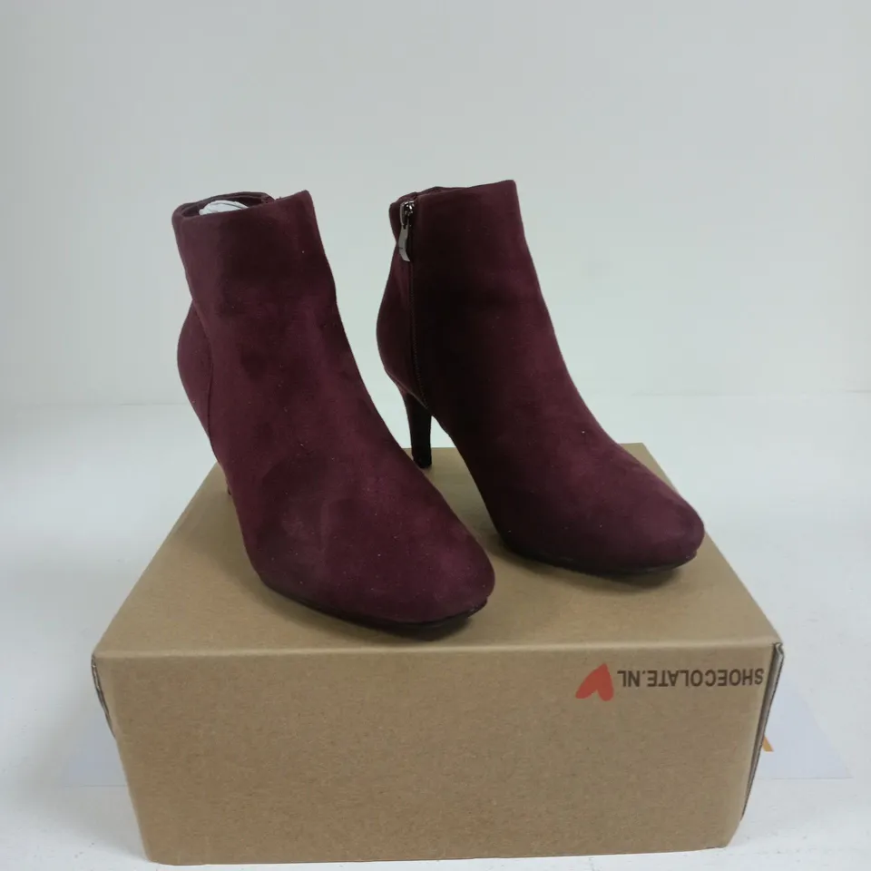 SHOE COLATE ANKLE BOOTS WINE SIZE 7