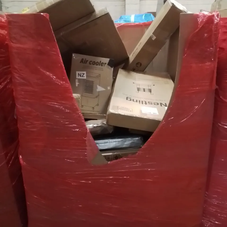 PALLET CONTAINING VARIOUS ASSORTED BOXED HOUSEHOLD ITEMS TO INCLUDE: TELESCOPIC LADDER, AIR COOLER, PULL UP BAR  AND LOTS MORE UNMARKED BOXED ITEMS