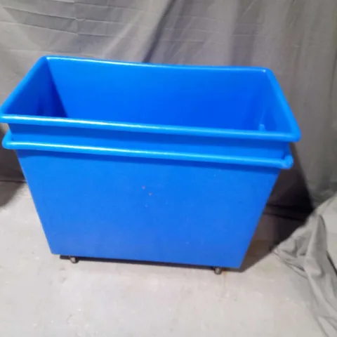 TWO MOBILE PICKING BINS