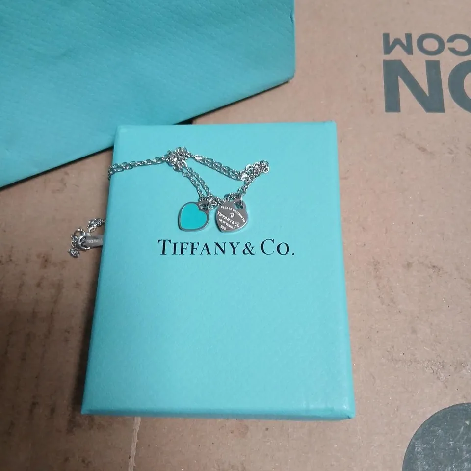 TIFFANY & CO. STERLING SILVER NECKLACE WITH HEART CHARM