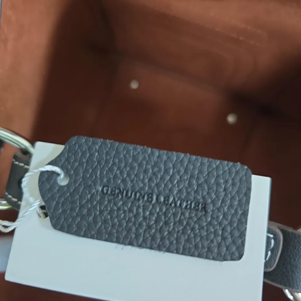 BLACK PEBBLED LEATHER HANDBAG WITH GENUINE LEATHER TAG