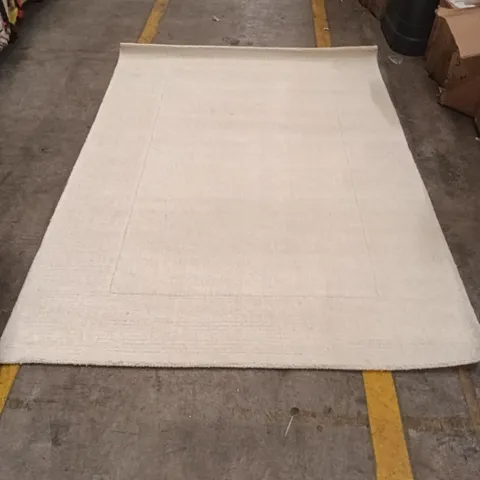 CREAM RECTANGULAR AREA RUG 230 CM X 162CM