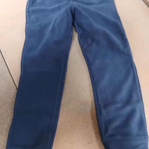APPROXIMATELY 24 PAIRS OF POLYESTER KNIT FLEECE KIDS TROUSERS