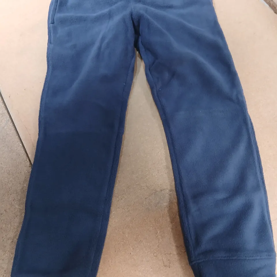 APPROXIMATELY 24 PAIRS OF POLYESTER KNIT FLEECE KIDS TROUSERS