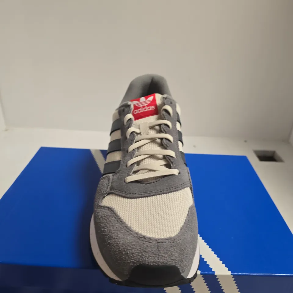 BOXED PAIR OF ADIDAS ZX 500 RS TRAINERS - GREY/BEIGE - UK 11 (MEN'S)