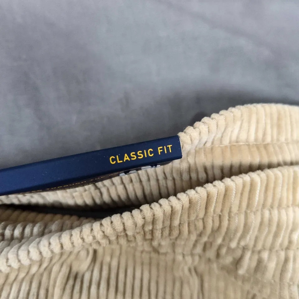 POLO RALPH LAUREN CLASSIC FIT PREPSTER SHORTS – BEIGE, SIZE L (MEN'S)