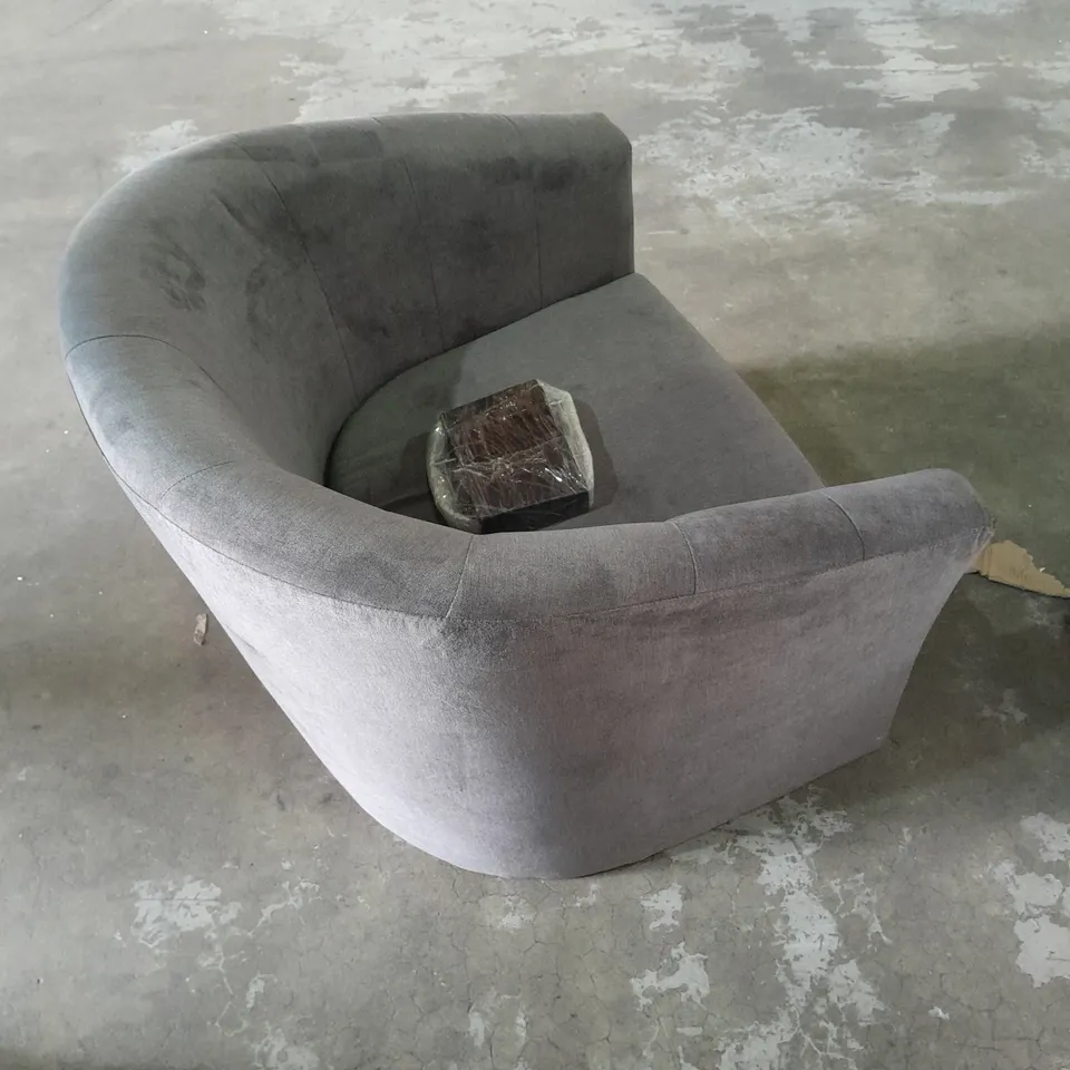 REGAL TUB CHAIR - AQUA BLUE - COLLECTION ONLY 