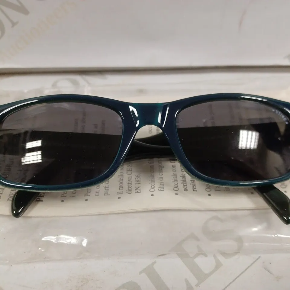 BOX OF 3 STING 6092 GREEN SUNGLASSES 