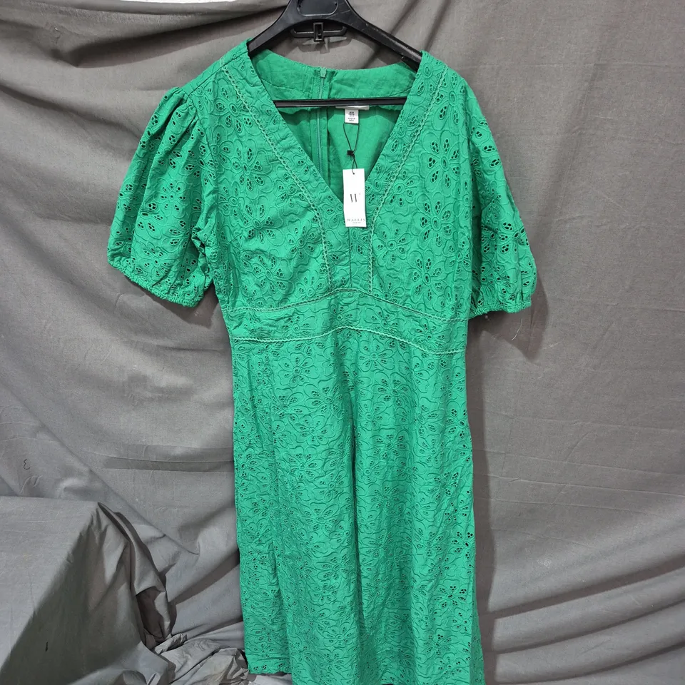 W COLLECTION GREEN LACE DRESS, UK 18