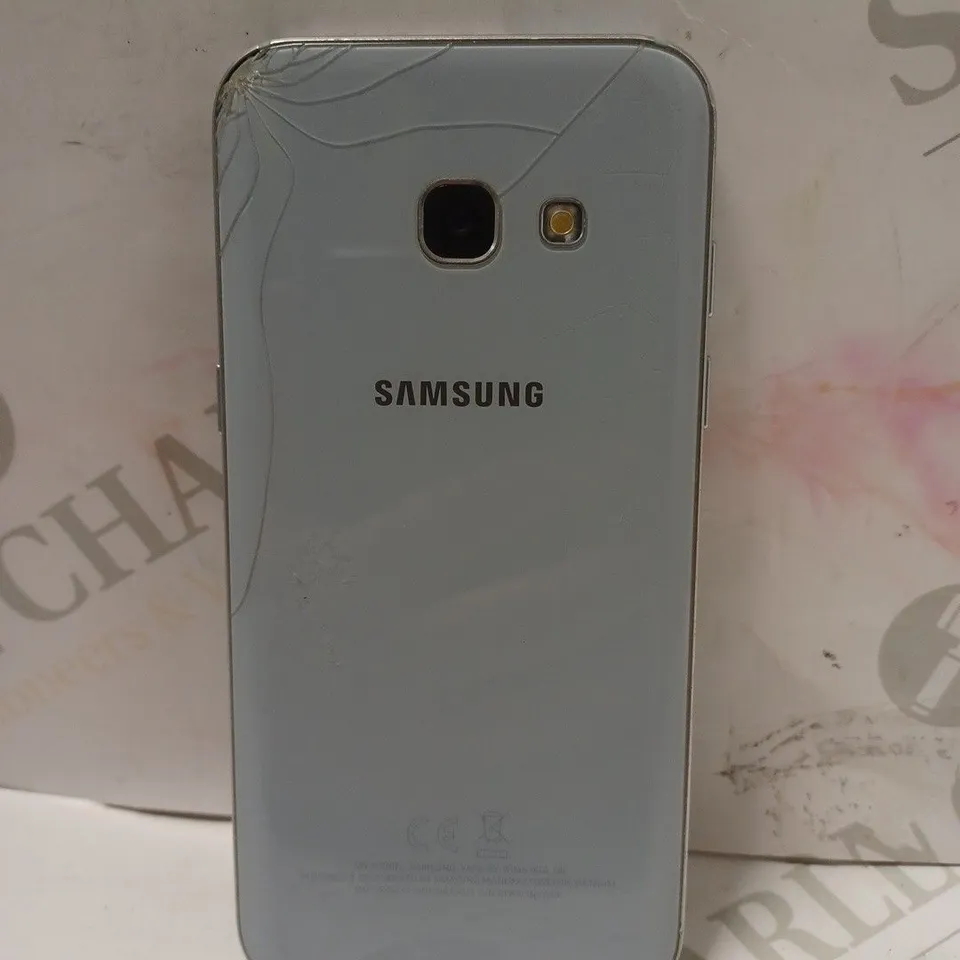 SAMSUNG GALAXY A3 IN BLACK