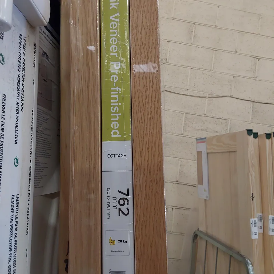 OAK VENEER PRE FINISHED COTTAGE STYLE INTERNAL DOOR 1981 × 726mm