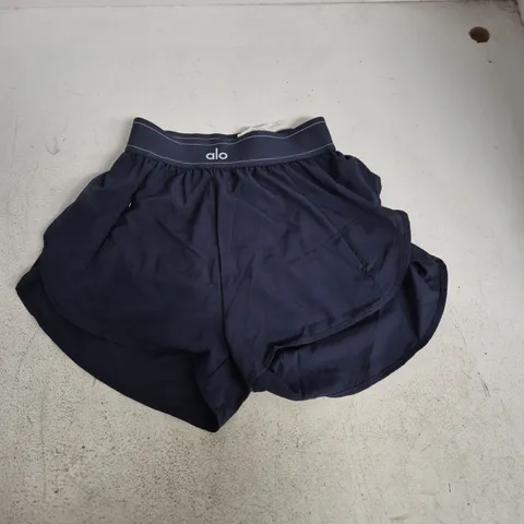 ALO YOGA MATCH POINT SHORT β NAVY β UK SIZE S