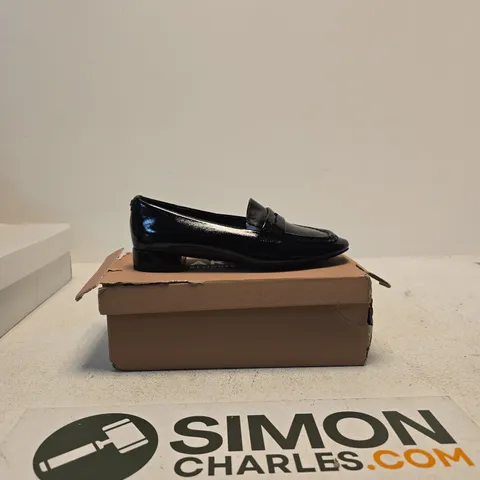 CARVELA NOCE LOAFER BLACK PATENT – LADIES' LOAFERS, UK 5 (EU 38)