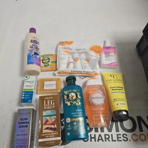 TOTE OF APPROXIMATELY 15 ASSORTED ITEMS INCLUDING EYE CURLS CUR CARING SHAMPOO, FEMFRESH DAILY WASH AND HERBAL ESSENCES SHAMPOO