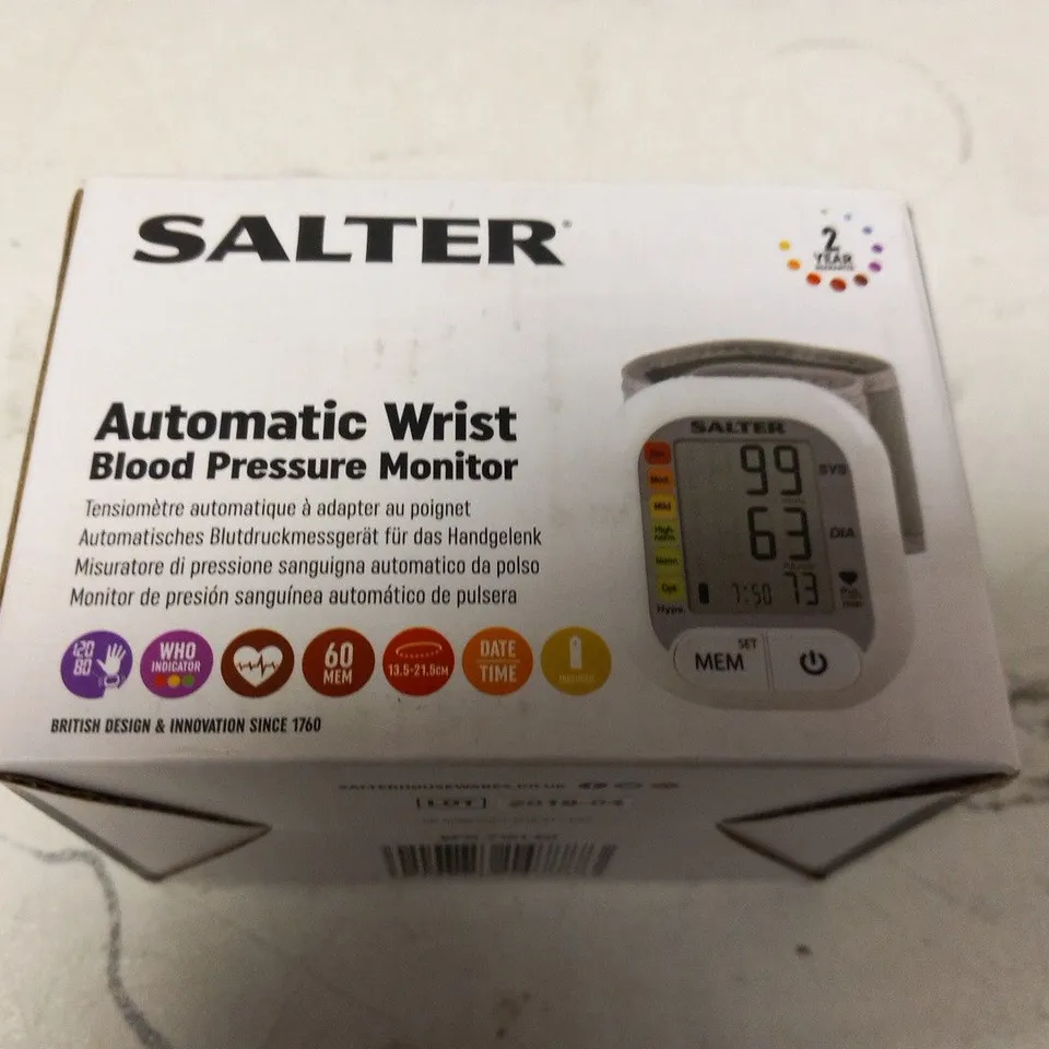 BOXED SALTER AUTOMATIC WRIST BLOOD PRESSURE MONITOR