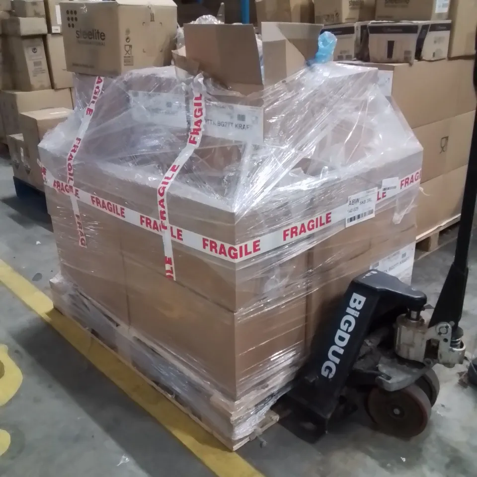 PALLET TO CONTAIN A LARGE QUANTITY OF PAPER SERVING TRAYS