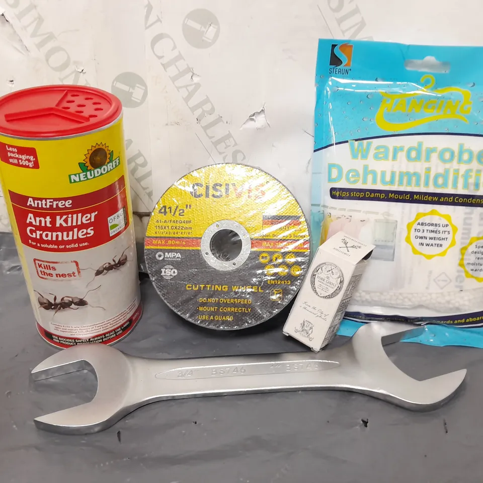 APPROXIMATELY 12 ASSORTED HOUSEHOLD ITEMS TO INCLUDE WRENCH, CISIVIS CUTTING WHEEL, WARDROBE DEHUMIDIFIER, ETC