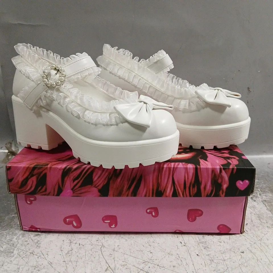 BOXED PAIR OF KOI TIRA RUFFLE MARY JANES PORCELAIN DELIGHTS EDITION IN WHITE SIZE UK 5