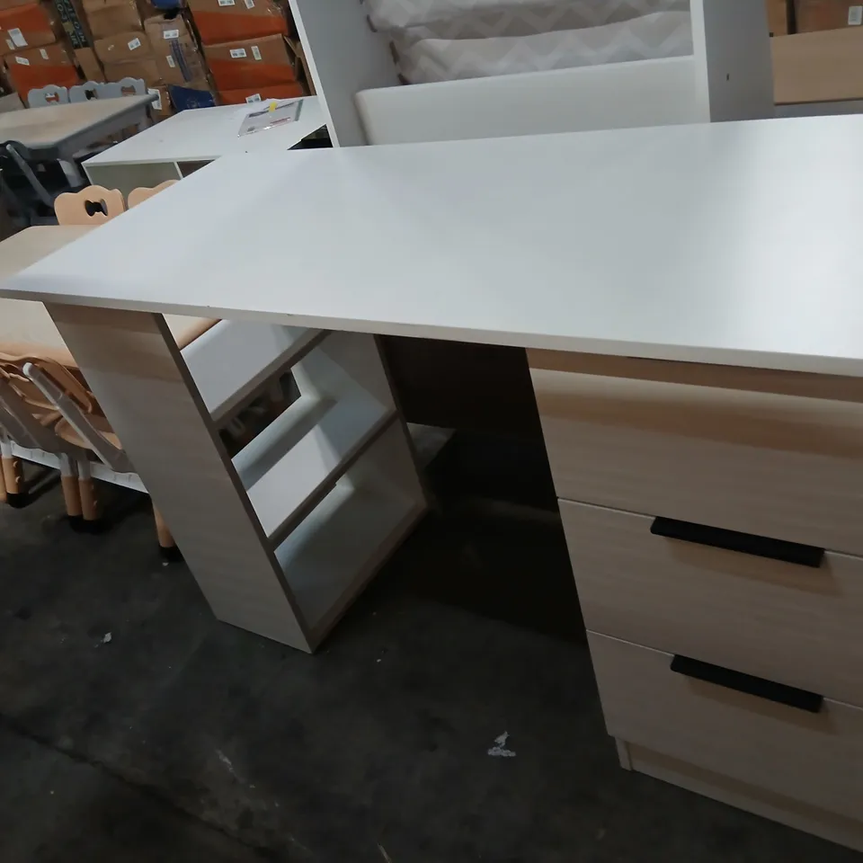 GKENHAVEN 3 DRAWER COMPUTER DESK WHITE