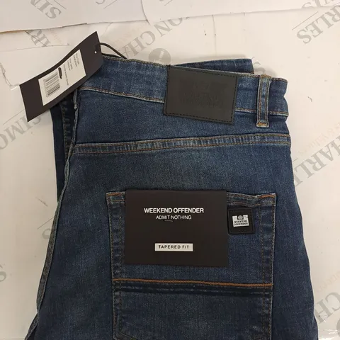 WEEKEND OFFENDER TAPERED FIT DENIM JEANS SIZE 34
