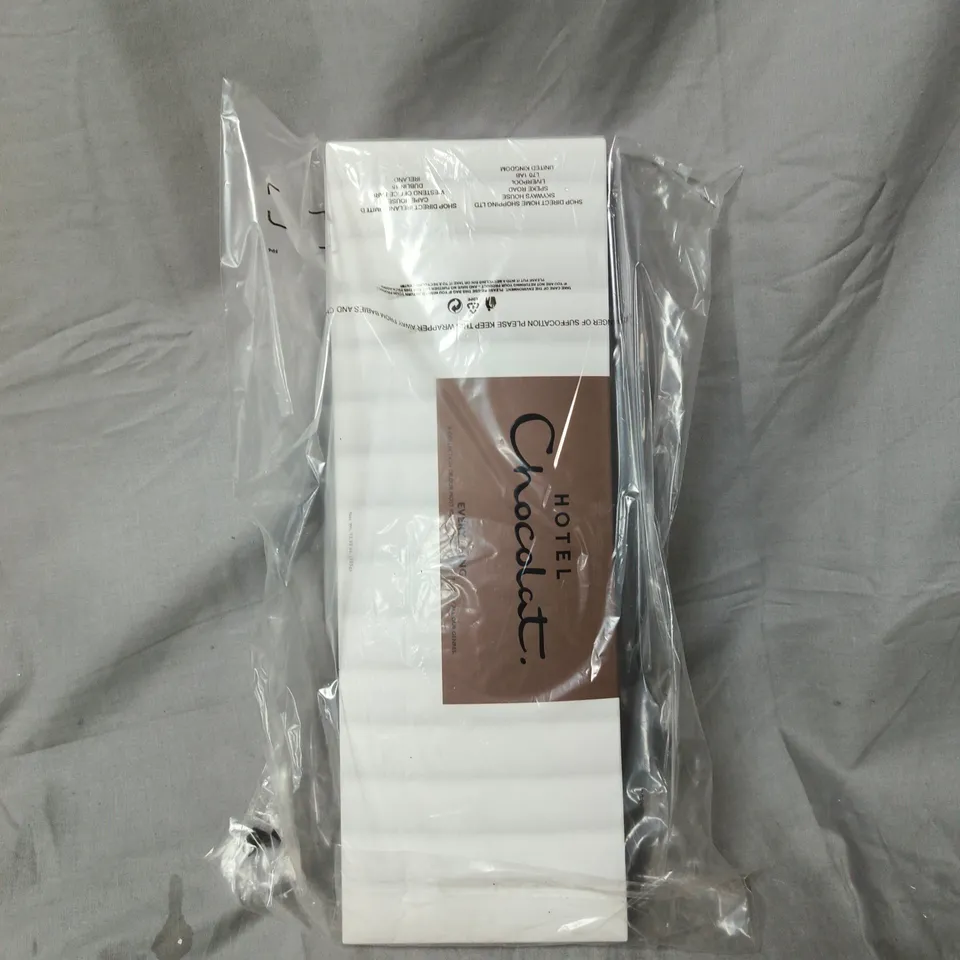 HOTEL CHOCOLAT EVERYTHING CHOCOLATES SELECTION RRP £29.95