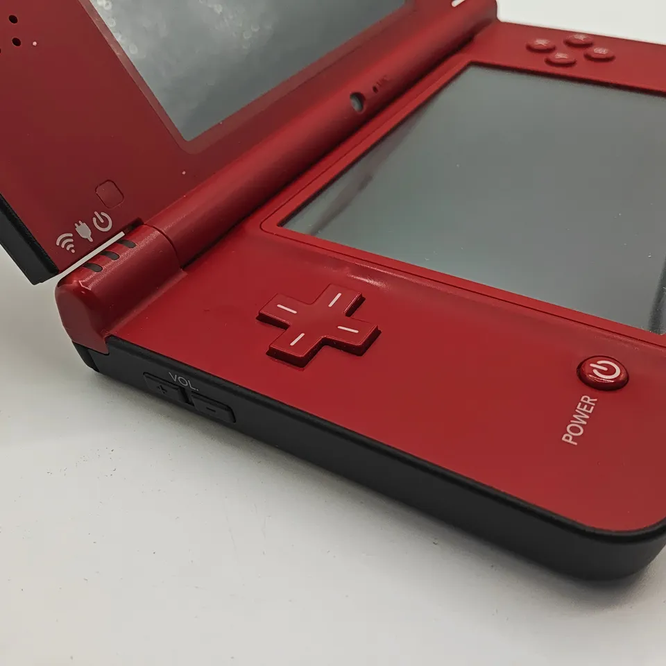 UNBOXED NINTENDO DS XL SUPER MARIO 25TH ANNIVERSARY EDITION IN RED