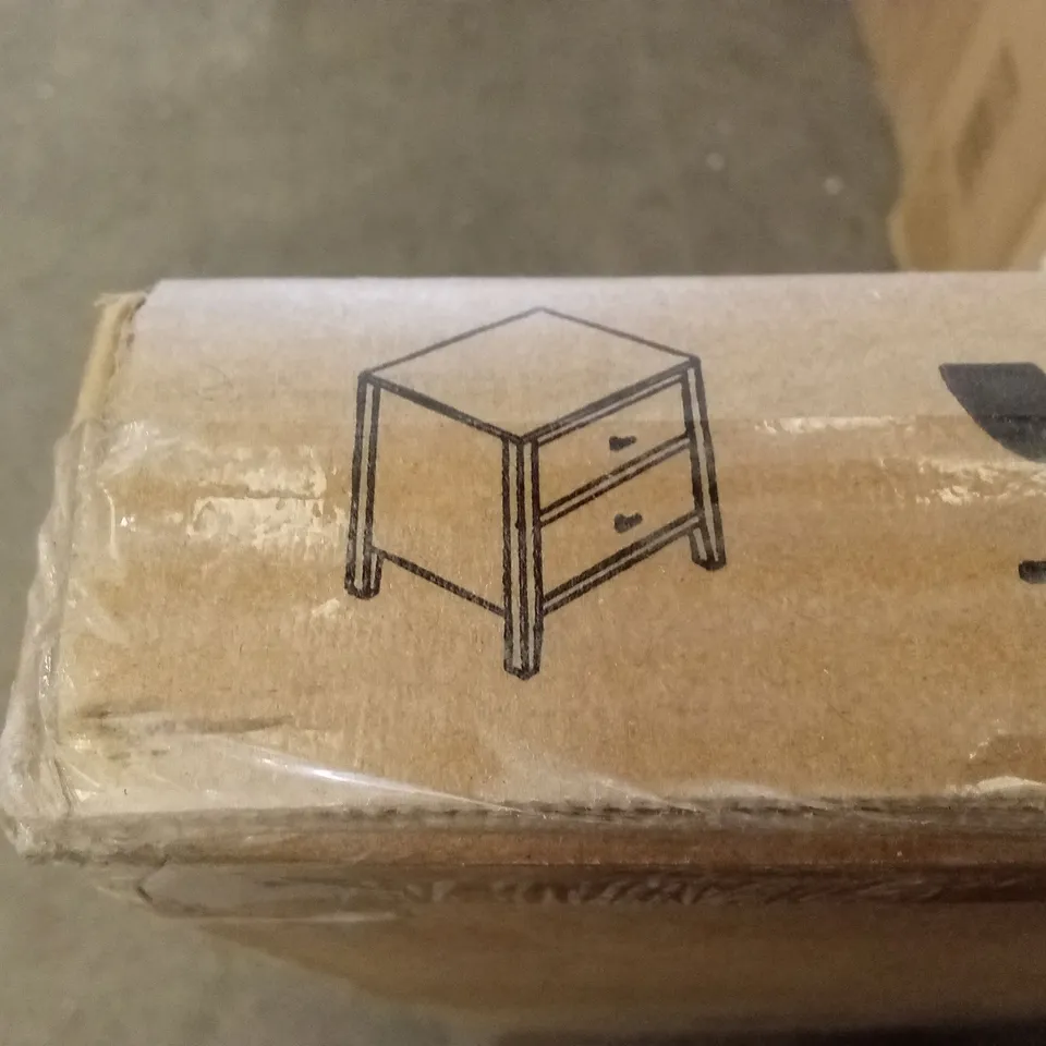 BOXED DUSK POPPY BEDSIDE TABLE (2 BOXES)