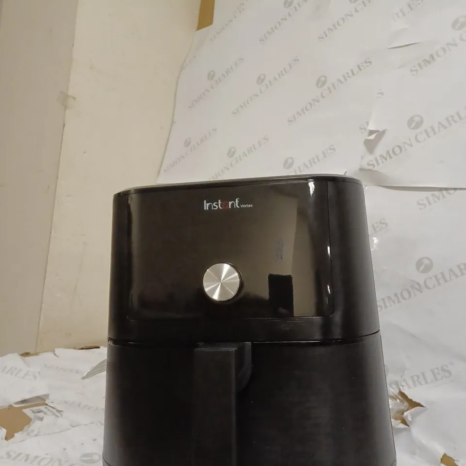 INSTANT POT VORTEX AIR FRYER