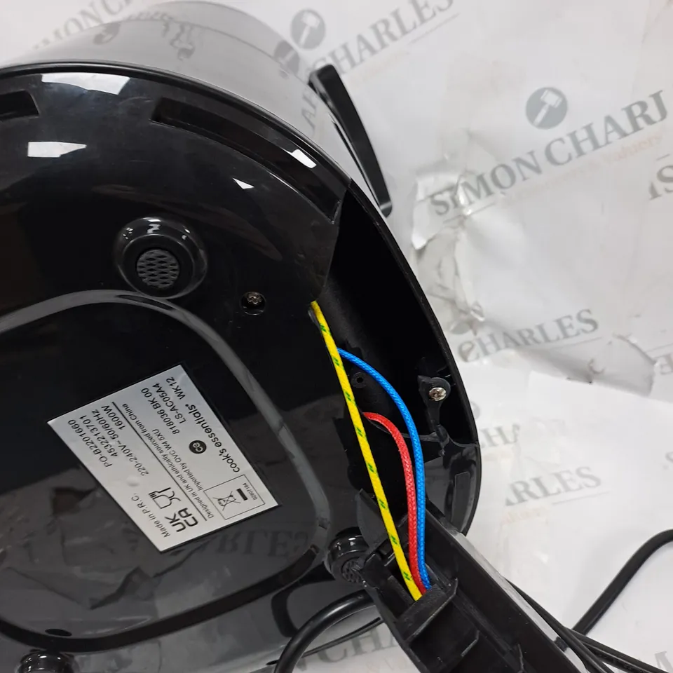 BOXED COOK'S ESSENTIALS 4L AIR FRYER IN BLACK