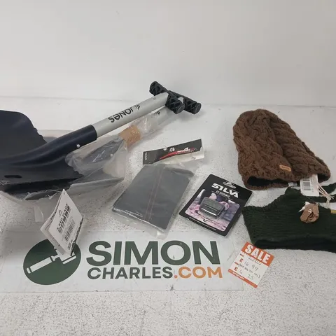 APPROXIMATELY 10 ASSORTED PRODUCTS TO INCLUDE; JONES JON SHOVEL EXCAVATOR, SILVA EX DISTANCE IGNITE BEANIE AND JONES TAILCLIP