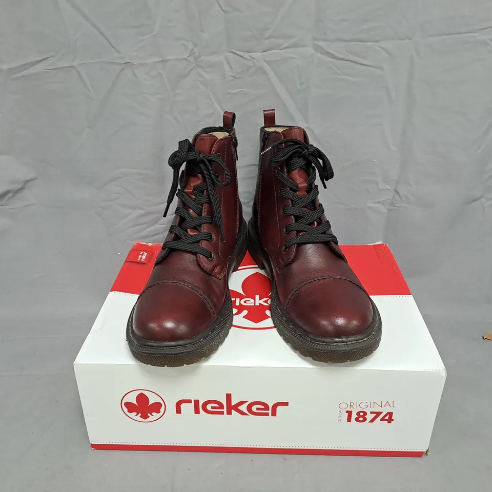 RIEKER MEN'S BURGUNDY LEATHER LACE-UP ANKLE BOOTS (PAIR) - 42