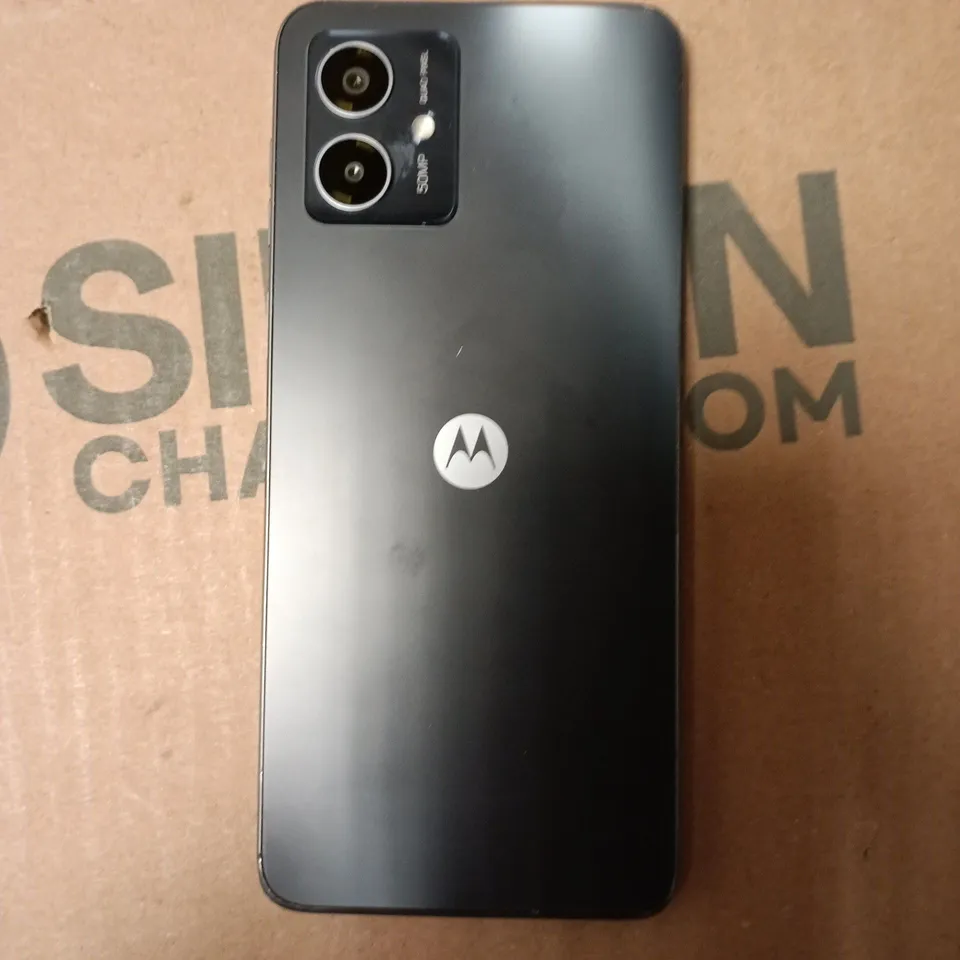 MOTOROLA MOTO G14 IN GREY