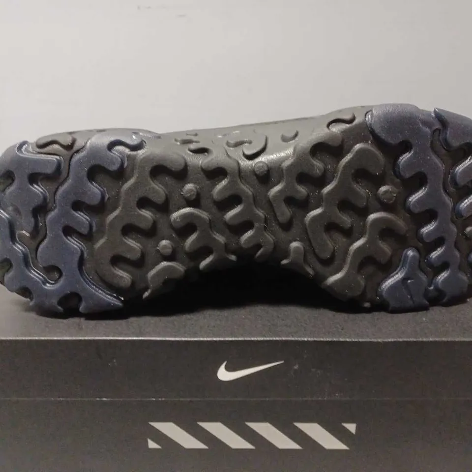 BOXED NIKE REACT VISION BLACK TRAINERS - UK 13