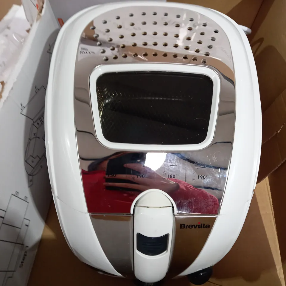 BREVILLE EASY CLEAN DIGITAL FRYER