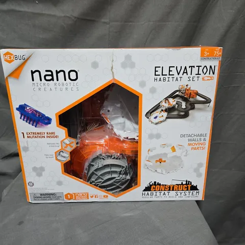 BOXED HEXBUG NANO CONSTRUCT HABITAT SYSTEM