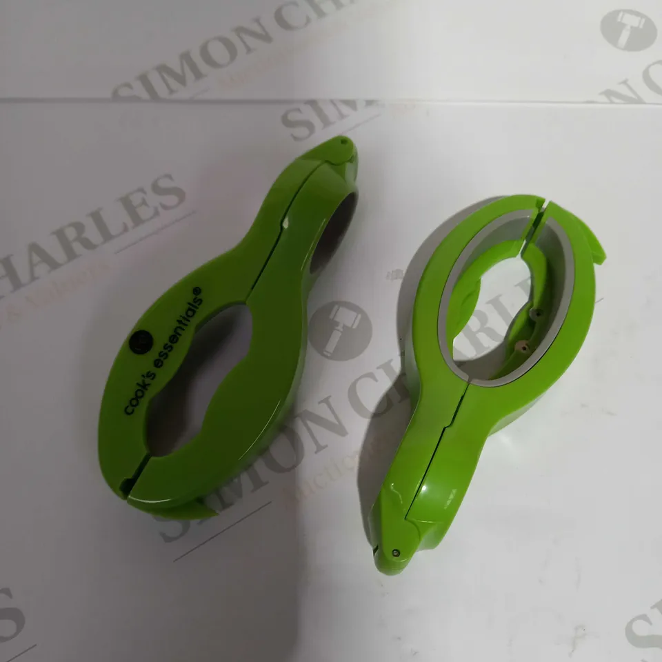 OUTLET COOK'S ESSENTIALS SET OF 2 MULTI FUNCTIONAL EASY GRIP OPENER TOOL