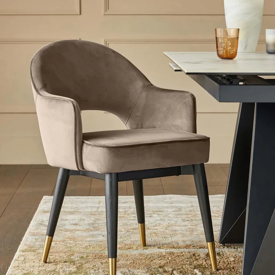 BOXED DANETTI CLOVER CHAMPAGNE VELVET & BRUSHED BRASS DINING ARMCHAIR (1 BOX)