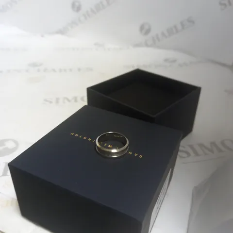 DANIEL WELLINGTON SILVER RING