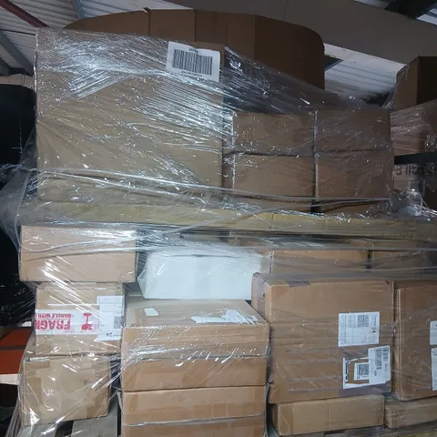 PALLET OF APPROXIMATELY 116 ASSORTED HOUSEHOLD AND GARDEN ITEMS