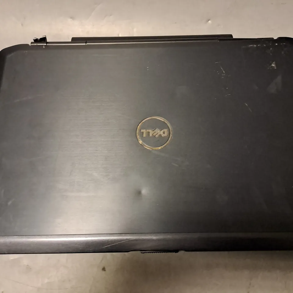 DELL LATITUDE E5530 LAPTOP