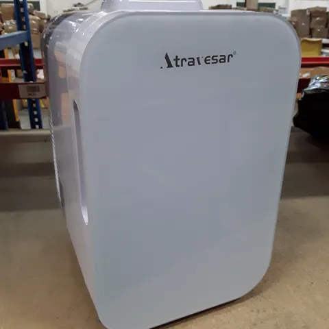 BOXED ATRAVESAR MINI FRIDGE 