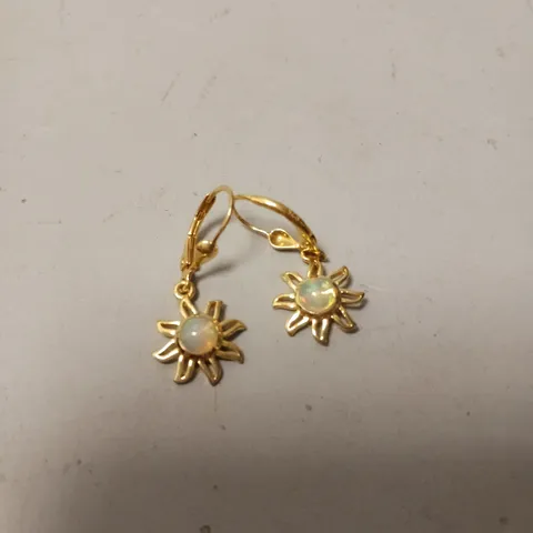 ETHIOPIAN WELO OPAL SUN EARRINGS
