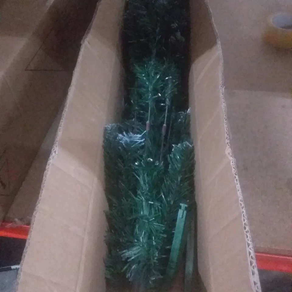 BOXED 150CM DELUXE FROSTED HINGED CHRISTMAS TREE