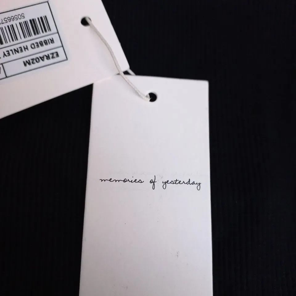MEMORIES OF YESTERDAY RIBBED HENLEY TOP – BLACK, LONG SLEEVE, SIZE M (UK) 
