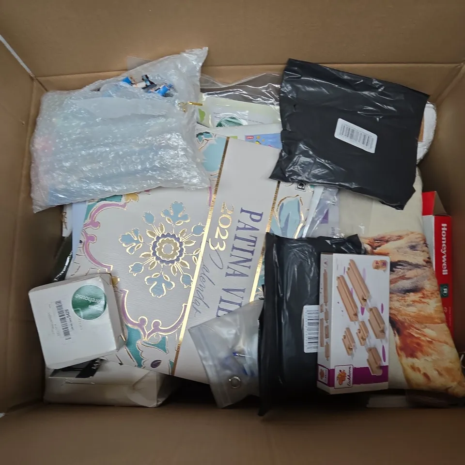 BOX ASSORTED HOUSEHOLD ITEMS - COLLECTION ONLY 