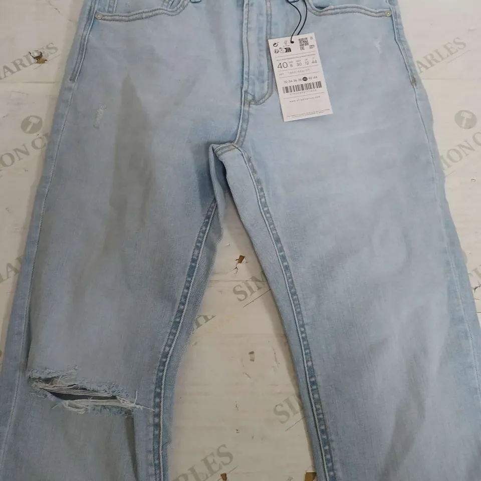 STARDIVARIUS LIGHT BLUE SKINNY REGULAR WAIST 1400 - UK 12 